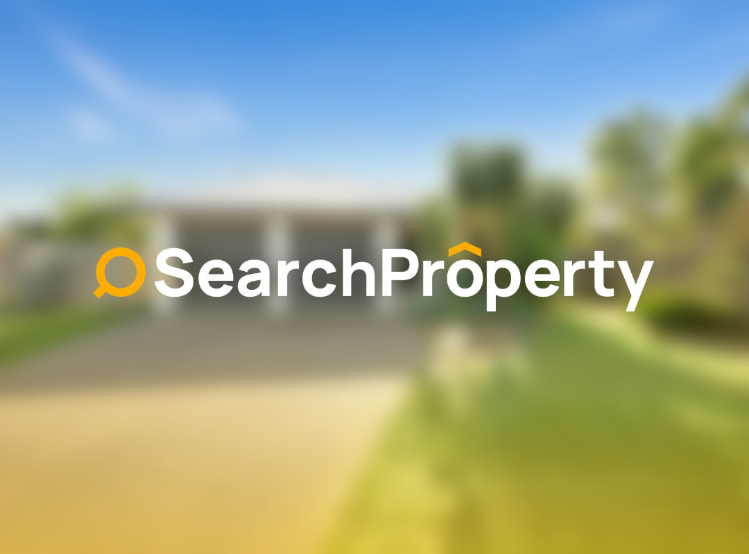 4-bed family home in Queensland on 541m² block with double garage and landscaped front yard.